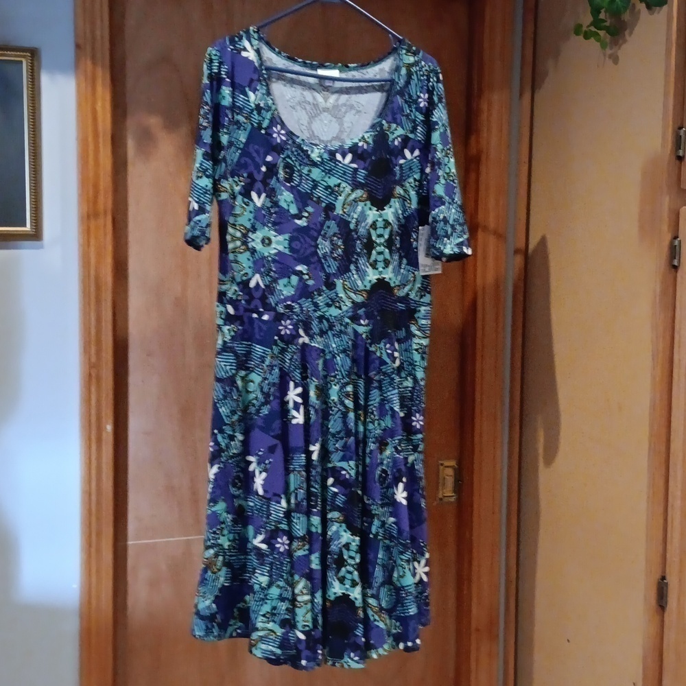Lularoe Nicole size 2xl. Brand new with tags
